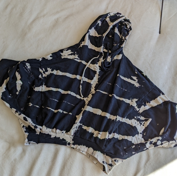 Tye Dye Hoodie - Picture 1 of 12